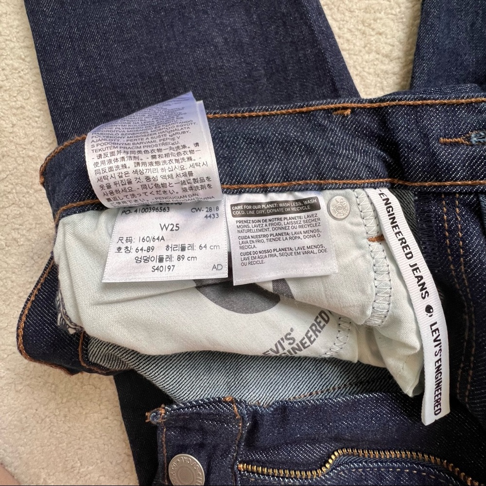Levi’s “Engineered” Jeans - image 5